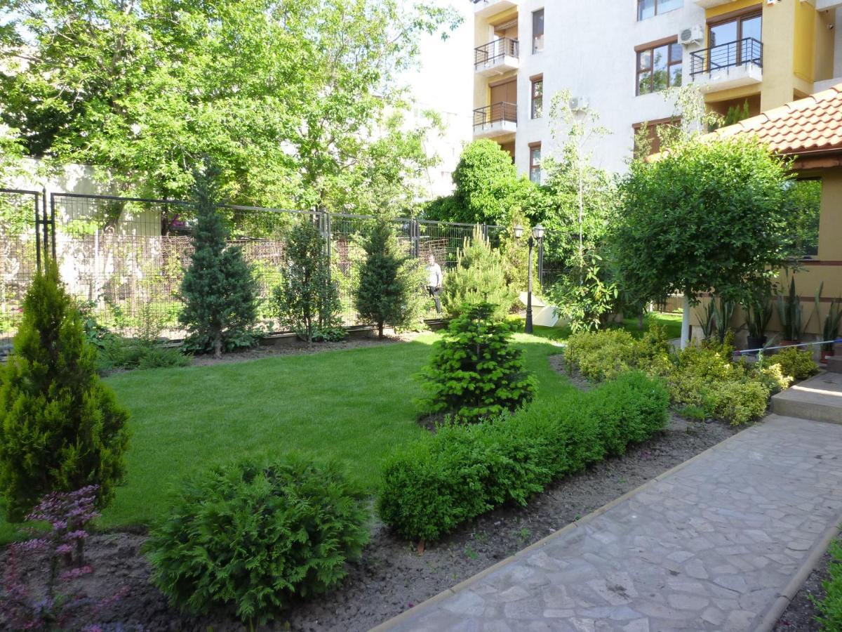 Casa Edwin Bed & Breakfast Constanta Exterior photo