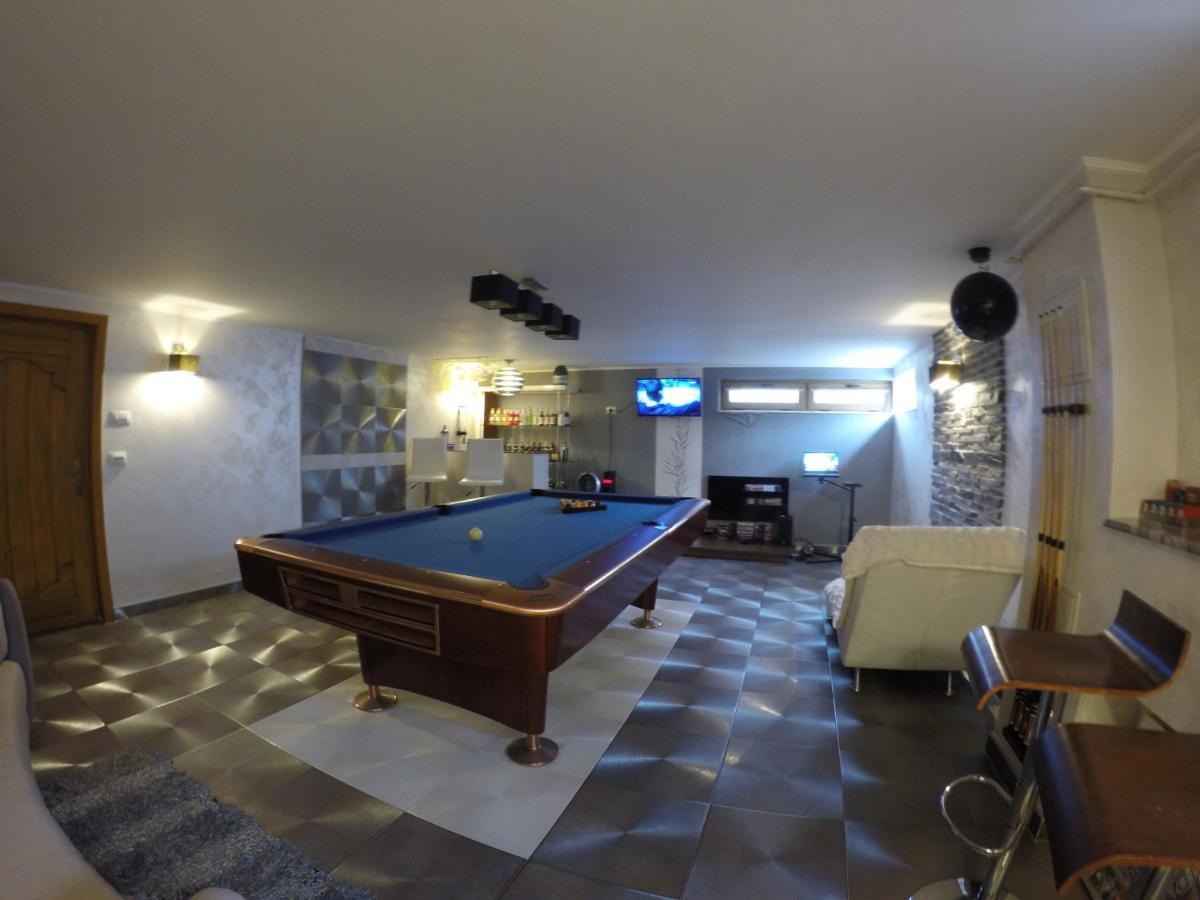 Casa Edwin Bed & Breakfast Constanta Exterior photo