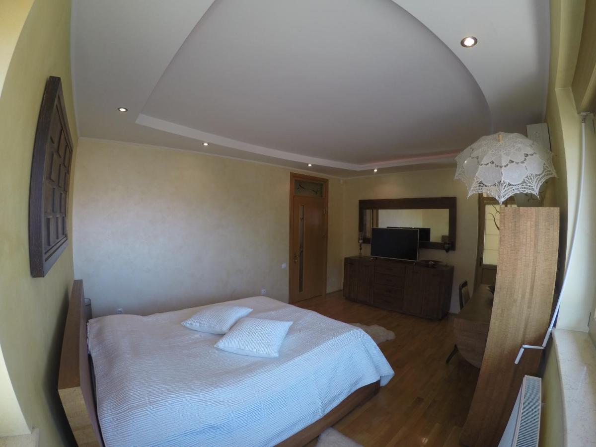 Casa Edwin Bed & Breakfast Constanta Exterior photo