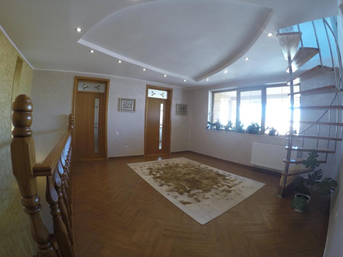 Casa Edwin Bed & Breakfast Constanta Exterior photo