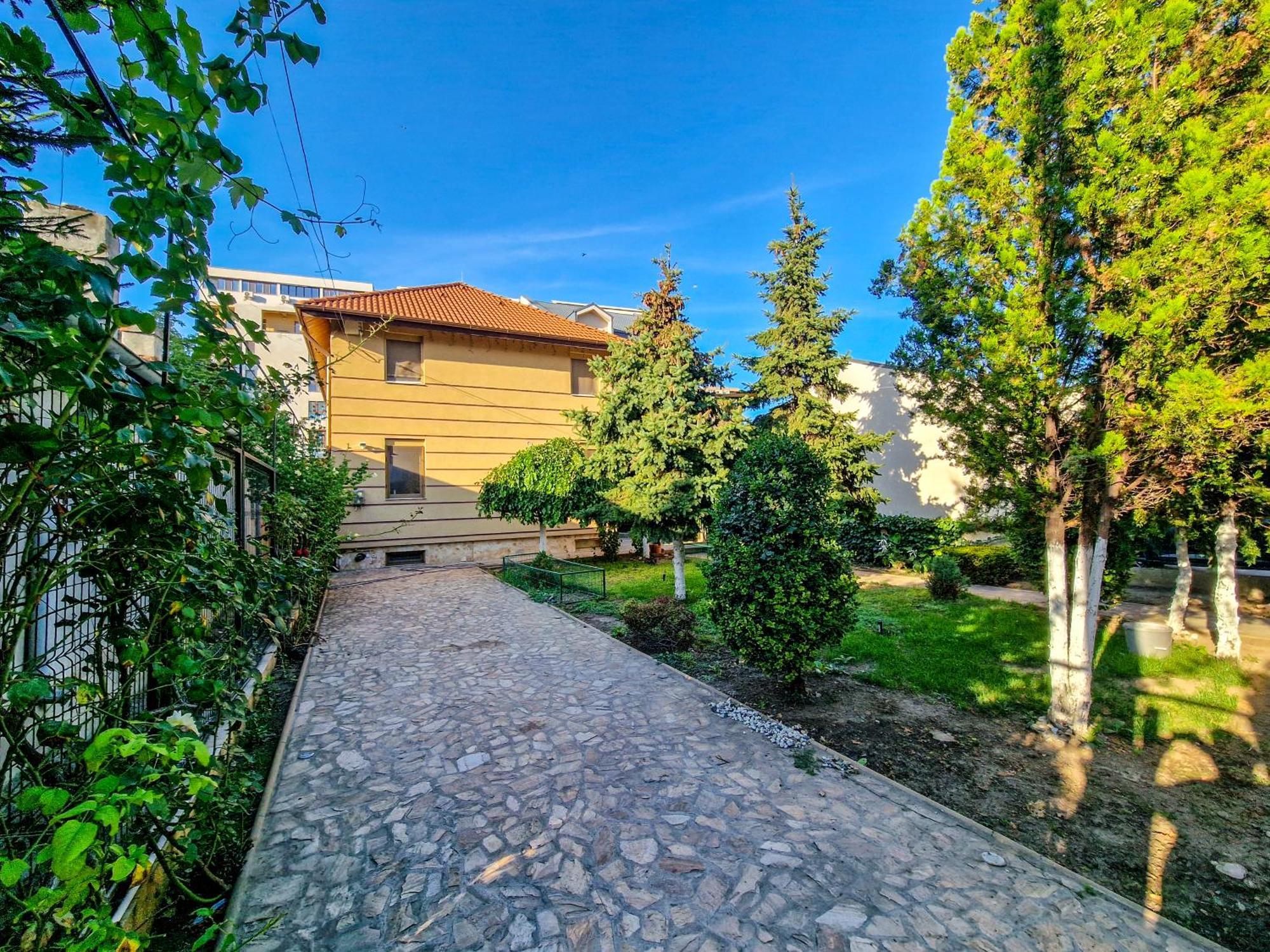 Casa Edwin Bed & Breakfast Constanta Exterior photo
